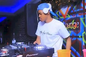 Title::- BLVCK ROSE MIX 07 Artist::- MSVG Duration::- 01:08:25 113...