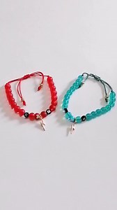 5.3K views · 18 reactions | Sígueme para más Tutoriales. En este Tutorial te muestro como hacer unas Pulseras para parejas personalizadas con iniciales #pulseras #hilo #pareja | Cursos en Línea y Tutoriales de Bisutería KRÁSY | Facebook