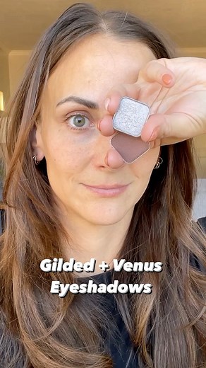 2.3K views · 15 reactions | ✨❤️Easy eyeshadow tutorial with two colors.✨I used Gilded and Venus from Seint but you can use any colors you want. I recommend uses a medium dark warm color in the crease and on the lid. Use a lighter color to finish off the inner corner and lid. Hope this is helpful!  - Kelly #easyeyeshadow #eyeshadowtutorialforbeginners #shimmereyeshadow #easymakeuptips #easymakeup | Kelly Nordfelt | Facebook