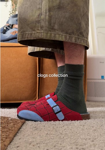 Exploring the Comfort of Clogs: Fashion and Functionality