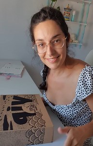 3.8K views · 62 reactions | Mira que cajita mas chula me ha llegado hoy de Expo Doll Show Valencia Estaremos online a partir del 30 de agosto 2021! Gracias Bea, me ha encantado y los diseños son buenisimos. Gracias tambien a todas las compañeras por sus donaciones https://www.expodollshowvalencia.com/ | Coco Reborn | Facebook