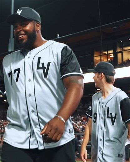 86K views · 982 reactions | Cleats, caps, and community 欄 #RaiderNation | Las Vegas Raiders | Facebook