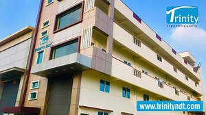 Heat Exchanger Tube Eddy Current Inspection for monitoring corrosion. Visitors from industry at Trinity NDT Eddycurrent lab observing the test. The equipment can detect corrosion damages, and estimate the size of flaws. A useful and reliable tool in petroleum refineries and power plants for in-service inspection of tubes. Find more about eddy current testing: https://trinityndt.com/eddy-current-testing/ #eddycurrenttesting #eddycurrent #eddycurrentndt #corrosion #heatexchangertube #nabl #NDTComp