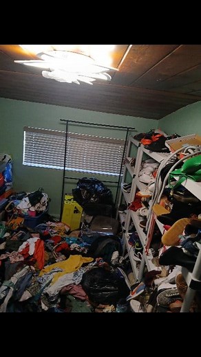 Need your house cleaned? Wanna turn your spare room into a walk in closet? Need a room organized? Contact Starrs Topp Services (645)221-8702 Get Your Free Quote Today #cleaningservice #youaintheard #StarrsToppServices #cleaning #closetorganization | You Ain't Heard Radio Show