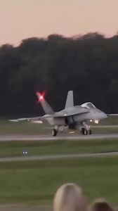 CF-18 Hornet Demo Team 🇨🇦 raw_militaryair | Military Update