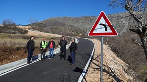 Ndërtohet rruga e re që lidh fshatin Shëngjin me qendrën e fshatit Shën Mëri, Veliaj: Infrastruktura po sjell ekonomi edhe në fshatra - Shqiptarja.com