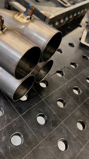 Raw finish titanium system in the making. #alunoxvbandclamps #titaniumexhaust #titaniumflanges #alunox_exhaust_components #titanium #titaniumnetwork #tigweld #titaniumwelding #alunoxtubebending #madein🏴󠁧󠁢󠁷󠁬󠁳󠁿 #weldporn | Alunox Advanced Tube Engineering LTD