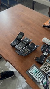 Vintage cell phone | Dadz Japan Auction House