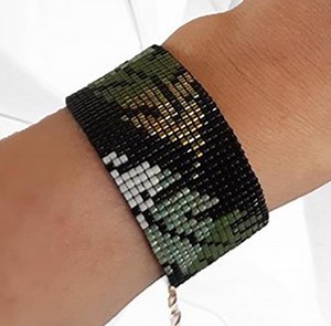 Feather Leaf Beaded Bracelet • Forest Green Black Bracelet • Boho Loom Bracelet • Colorful Bead Pattern • Handmade Beaded Bracelet - Etsy Canada