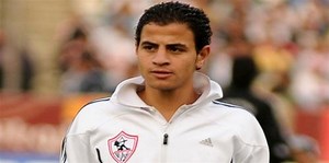 اشتباك بين مرتضى منصور وأحمد توفيق لاعب الزمالك (فيديو)‎ | إرم نيوز