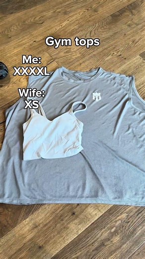 Biggest size difference you’ll ever see👀😅