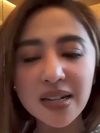 Dewi persik tanggapi netijen bahwa dirinya artis jajaraji artis ratu goyang gergaji #fypツ #axaentertainment #saipuljamil #dewipersik #saipuljamildewipersik | Axa Entertainment