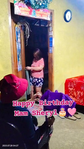 Happy Happy Birthday Ging.🩷🎂Thank you Kay yara ka gid na naka back up. Imaw gid ini sya Ang nababayaka diri sa amun na mga kalapit nya☺️Maayo lang gid na kalawasan aber damu na masakit sakit sa lawas😃kag damu pa gid na birthday. Happy lang gid kita. God Bless. Sheryl Rubas #contentmonitezation #fbreelsfypシ゚viralfbreelsfypシ゚viral #highlights2025 #highlightseveryone #everyoneシ゚ #followers #friends | Liza Marco Molo