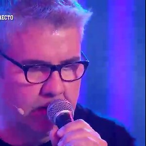 312K views · 2.1K reactions | El gran Florentino Fernández Jackson consigue una versión loop de ‘Billy Jean’ #loop #djloop #versionloop #flo #florentinofernandez #billyjeanversion #billyjean #eldesafio #ElDesafío #ElDesafío5 | El Desafío | Facebook