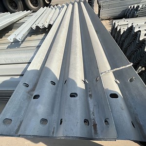 [Hot Item] H Post Traffic Guardrail Post Galvanized Fishtail High Speed Road Metal Corrugated Guardrail Crash Barrier