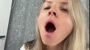 Gina Gerson solo play