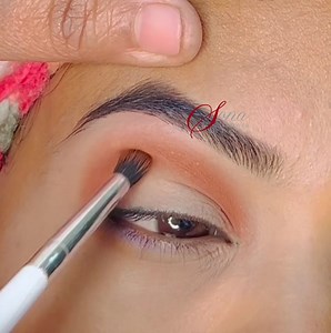 Yellow Dress के साथ के लिए Best Cut Crease Eyemakeup #MakeupTutorial #eyemakeup #trendingnow #facebookvideo #sonamakeoverbypooja #makeup | Sona Makeover By Pooja