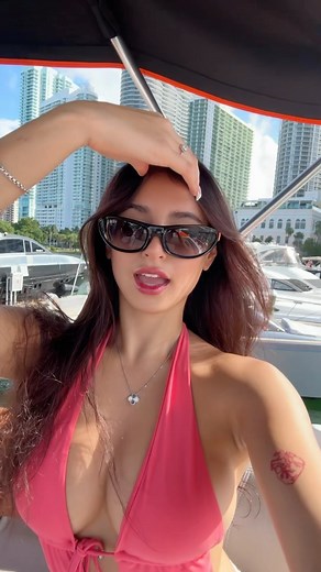 Samantha Frank on Instagram: "@samxfrank"