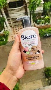 Biore Rose Quartz + Charcoal Daily Purifying Cleanser. Net Weight :...