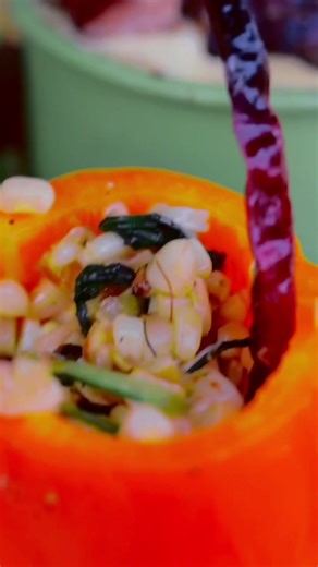 1.7K views · 38 reactions | Tabla de parota para picar o presentar platillo 數 ‼️en este video veras como hacer con muy poca madera algo muy padre para v3nder o regalar #tablasdequeso #tablaparapicar #parota #amueblarte #estiloindustrial | AMueblArte | Facebook