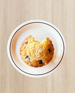 Our muffins? Delicious to the last bite. Handmade daily, they’re the perfect sweet treat for any occasion. Find your nearest cafe at the link in our bio and come grab one - or two! #cornerbakerycafe #muffin | Corner Bakery