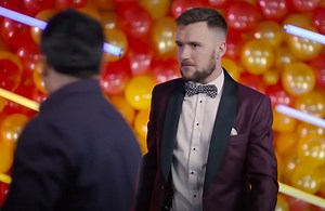 Żarty i uśmiechy na na planie! Marcin Miller do Karola z Defis „Zamknij p***„! Zobaczcie nagranie! | Disco-Polo.info