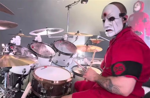 ELOY CASAGRANDE Posts Live Drum Cam Of "Wait And Bleed" - Metal Injection
