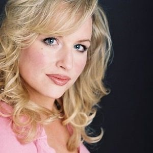 April Telek: Bio, Height, Weight, Age, Measurements