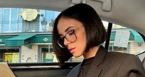 Agathe Auproux en tenue transparente : elle dévoile tout