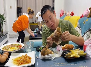 Smart wife revenge to husband that steals food and other | Viral Short