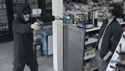 TVA et Club illico: Henri Picard s’éclate dans les séries «Indéfendable» et «Lac-Noir»