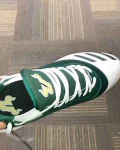 18 reactions | New @adidasbaseball heat for @usfbaseball and @washington.drew 掠 | What Pros Wear | Facebook