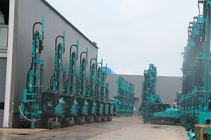 Crawler Drill for Anchor Construction Top Hammer Drilling Rig with ISO 9001: 2000