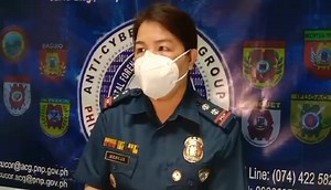Lalaki a nangipablaak iti lamo-lamo a ladawan ti sigud a kaayan-ayatna, nakemmeg BALLIGI a nakemmeg dagiti kameng ti Regional Anti-cybercrime Unit Cordillera, Baguio City Police Office-City Intelligence Unit ken Carmona Municipal Police Station ti maysa a lalaki a nangipablaak iti lamo-lamo a ladawan ti sigud a girlfriend na. Nabigbig daytoy ani Nestor Concepcion, naasawaan, construction worker, residente ti Sta. Lucia, Novaliches, Quezon City ken No. 9 national most wanted person ti Anticyber C