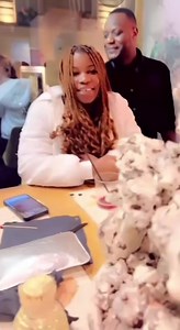 612K views · 10K reactions | Désormais le beau Sidiki Diabaté est notre #Yacouba Mali culture : Sidiki Diabaté fait le plein de Arena Paris Bercy 20.300 places oklm. Chez nous, c’est comme pizza avec plusieurs parts | Actualité Musicale | Facebook