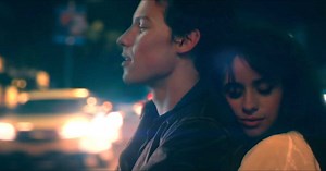 Camila Cabello et Shawn Mendes en couple ? La vidéo qui sème (vraiment) le doute