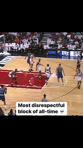 This block by LaPhonso Ellis was nasty 😳 | Courtside Films