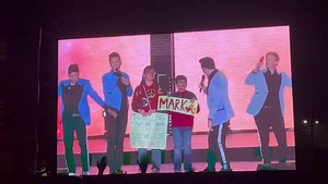 #Repost @shanefilanindia Heartiesttt Congratulations to our girl @indianwestlifer ! So proud of you babeee you made it to the stage! Finally on home ground YOU DID IT!❤🇮🇳 Right next to @westlife beside her forever favourite @markusmoments and the lovely boys @shanefilanofficial @nickybyrneinsta @kianegan having them serenade you with this beautiful ballad!❤ Fly the flag high like you did in all THREE INDIAN SHOWS....well that's a Hat-trick!🥳🥳🥳🇮🇳 Love you babe!🤩🤗 #WESTLIFE #ShaneFilanInd