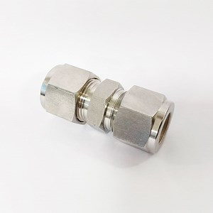 [Hot Item] Compression Fitting Double Ferrule Union Straight Connector for Gas Pipe