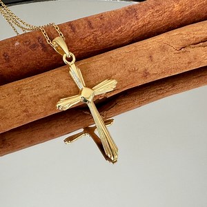 Sterling Silver Crucifix Pendant Necklace: Non-allergic Cross Jewelry - Etsy UK
