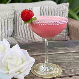 31 reactions · 3 comments | EN | It's officially a Barbie Summer over...