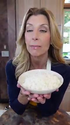 Ep. 5 Back to Basics; College Series #eggfriedrice #friedrice #collegelife #backtobasics #cookingwithshereen | Cooking with Shereen