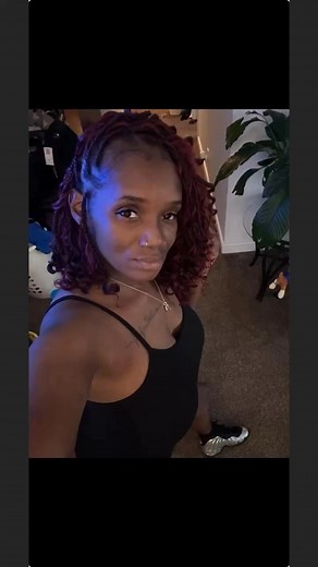 Ok I definitely like doing the pucker lips but the caught off guard is my favorite lmmfao🤣😂yes pulling my grannies out my ass🤣😂🤣😂 | Danielle Suchalady Willis