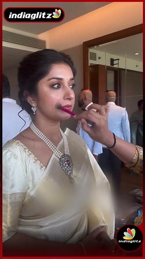 സാരിയിൽ സുന്ദരിയായി Meera Jasmine #Shorts #indiaglitz