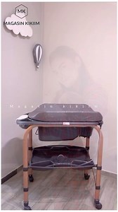 20 reactions · 4 comments | Table à langer Cambio Or rose – CAM勇...