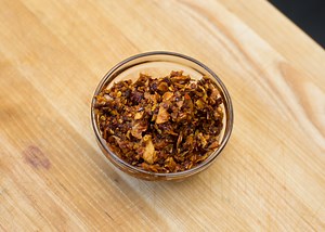 Quickies: The Easy Garlic Dressing that Tastes Amazing on Everything