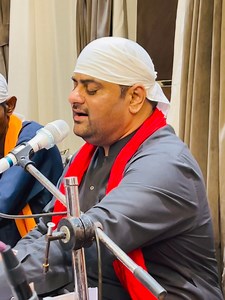 Mein Chhare Kunda Bhaa Liya - Bhai Surjeet Kumar | GURU NANAK DARBAR KARACHI