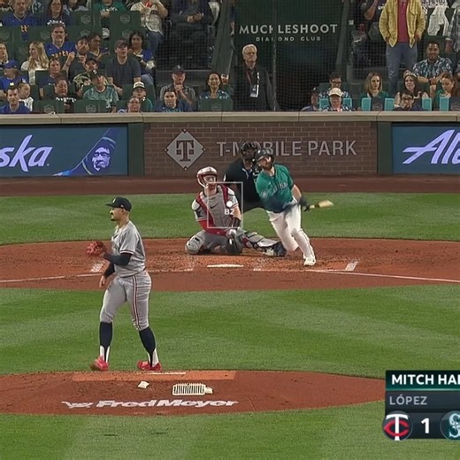 90K views · 2.9K reactions | MIIIIIIIIIIIITCH | Seattle Mariners | Facebook