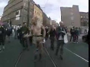 Los Microfonos y el tecno vikingo