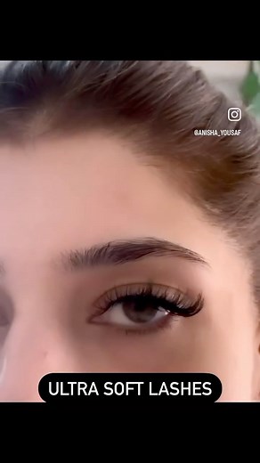 The Best lash extensions you will get in Lahore & Faisalabad branches!! Ultra soft and light on your eyes #best to add to your natural beauty 🤩🧚‍♀️ Visit us today #eyelashextensions #eyelashes #eyemakeup #eyecandy #eyeshadow #eyecare #eyelasheslahore #salonslahore #spalahore #lahore #&#faisalabad #lahorefashion #lahoreweddings #lahorediaries #pakistan #pakistanibrides | The Nail Bar by Anisha